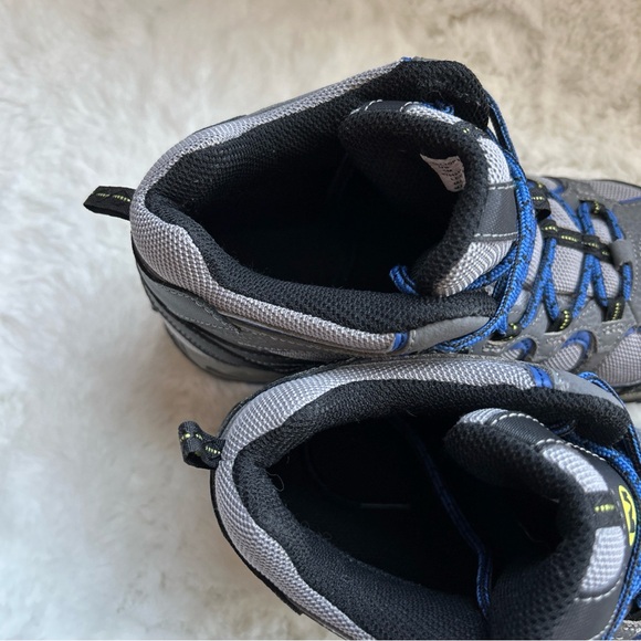 Merrell Boy's Grey/Blue Leather Hiltop Ventilator Mid Waterproof Hiking Boots 6 - Picture 5 of 16